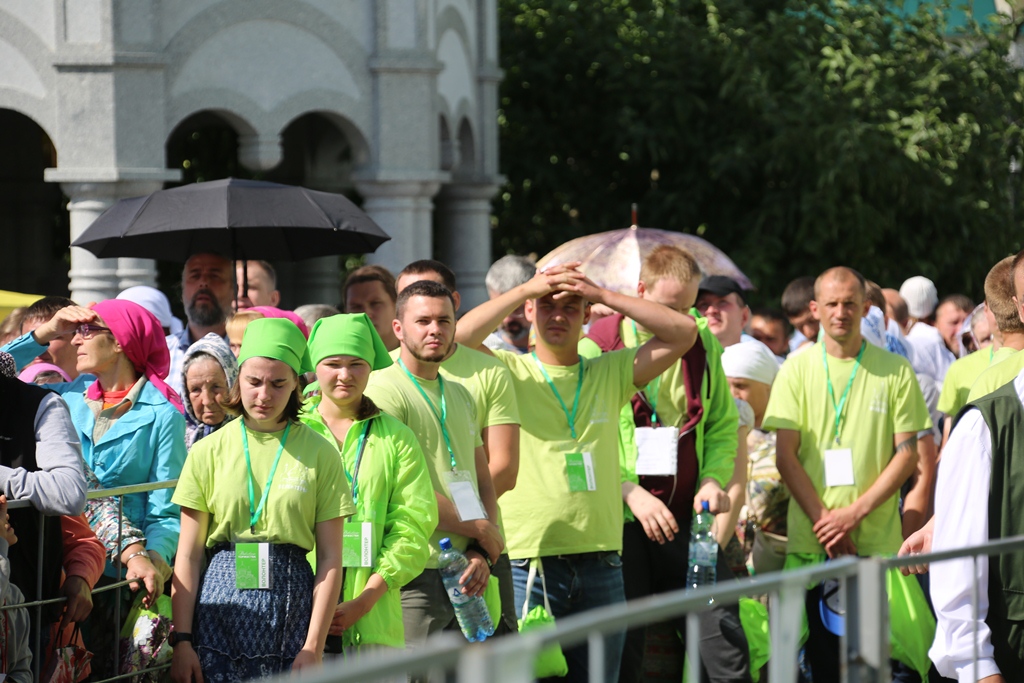 День празднования обретения мощей преподобного Серафима Саровского